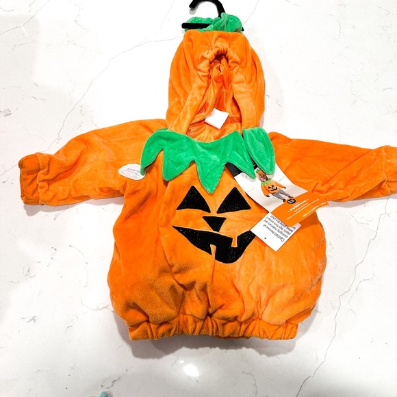 NEW Infant Plush Pumpkin Costume With Hood Size 6-12 mo Originally $25  Pullover - Picture 4 of 6